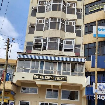 Royal Prince Hotel, Meru Buitenkant foto
