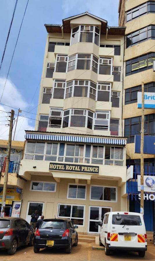Royal Prince Hotel, Meru Buitenkant foto
