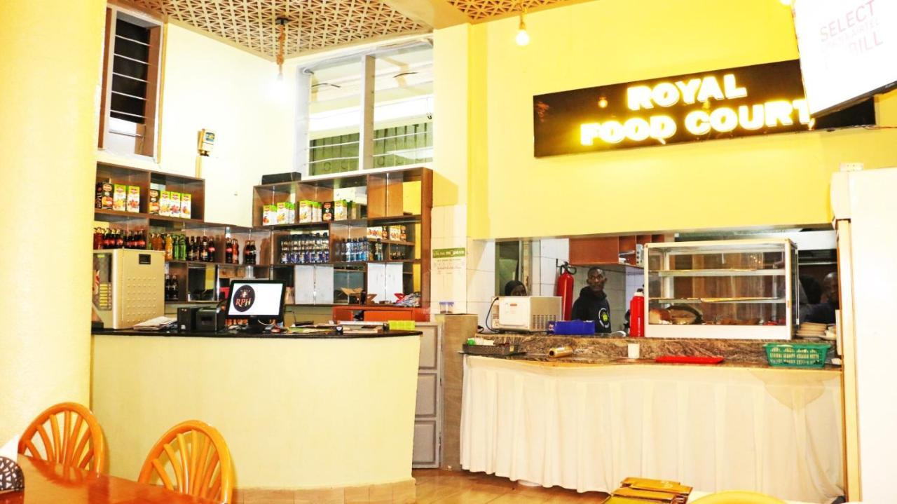 Royal Prince Hotel, Meru Buitenkant foto